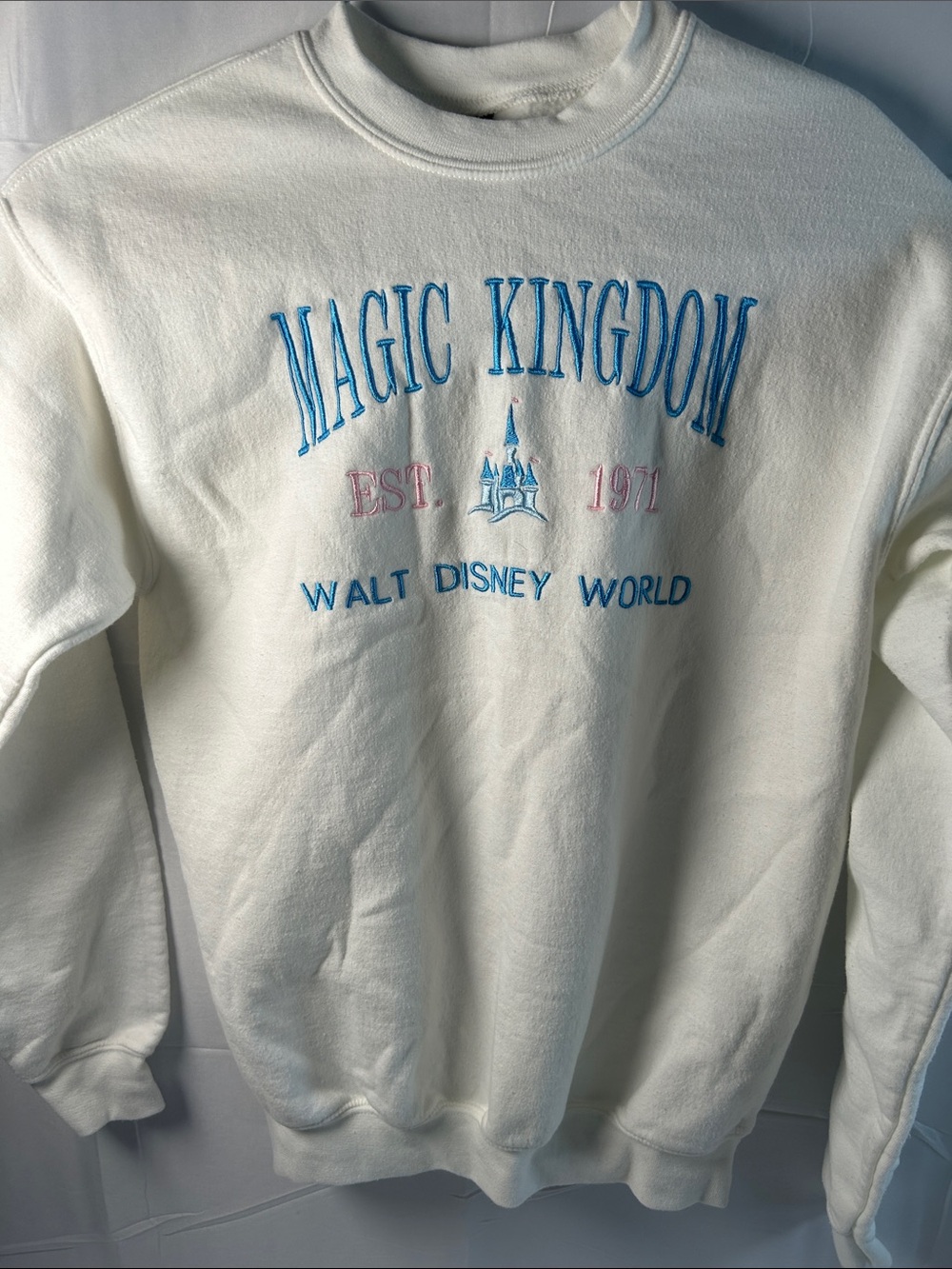 Magic Kingdom White Crewneck Sweatshirt - Walt Disney World